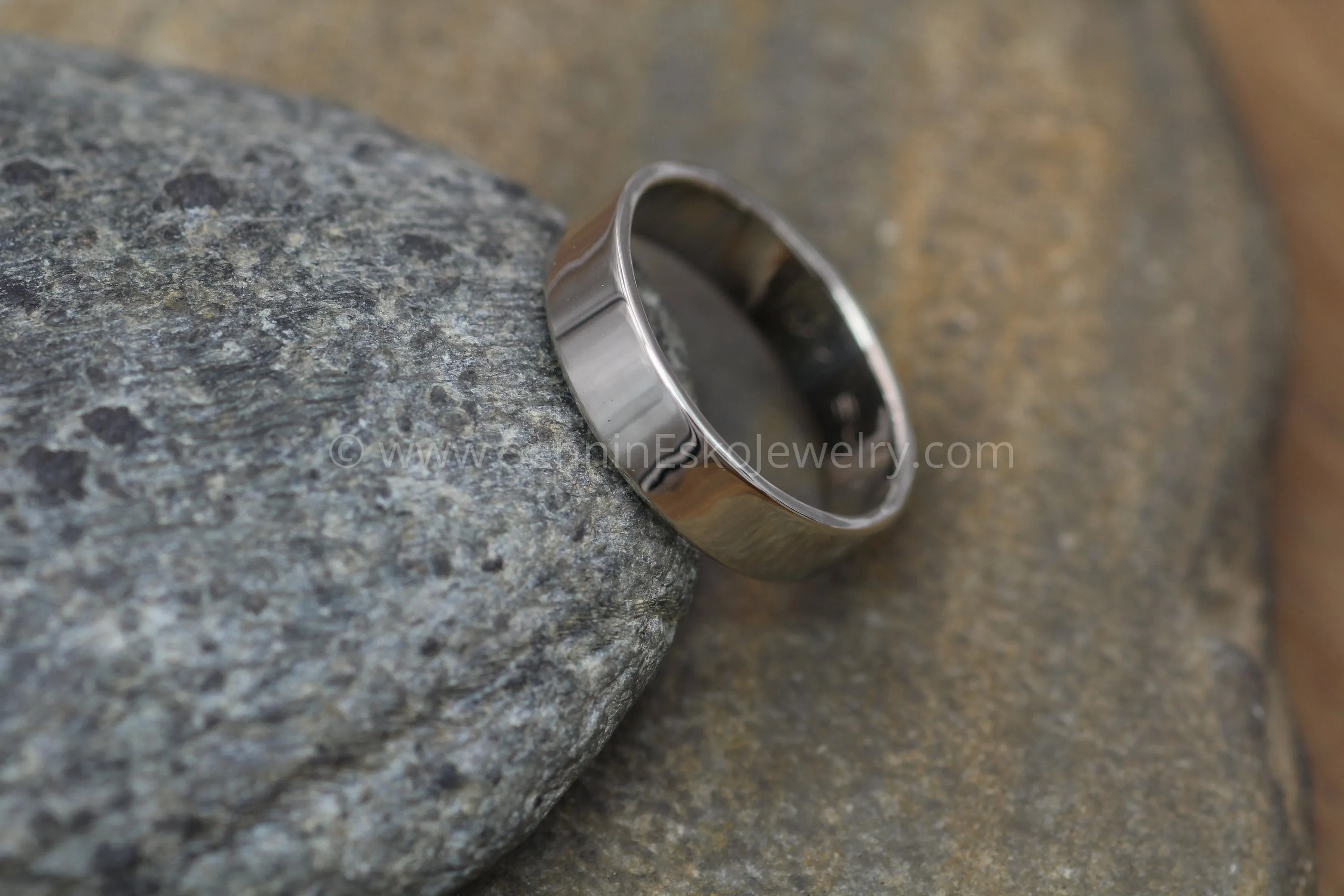 14kt White Gold 5x1.2mm Flat Band - Glossy Finish