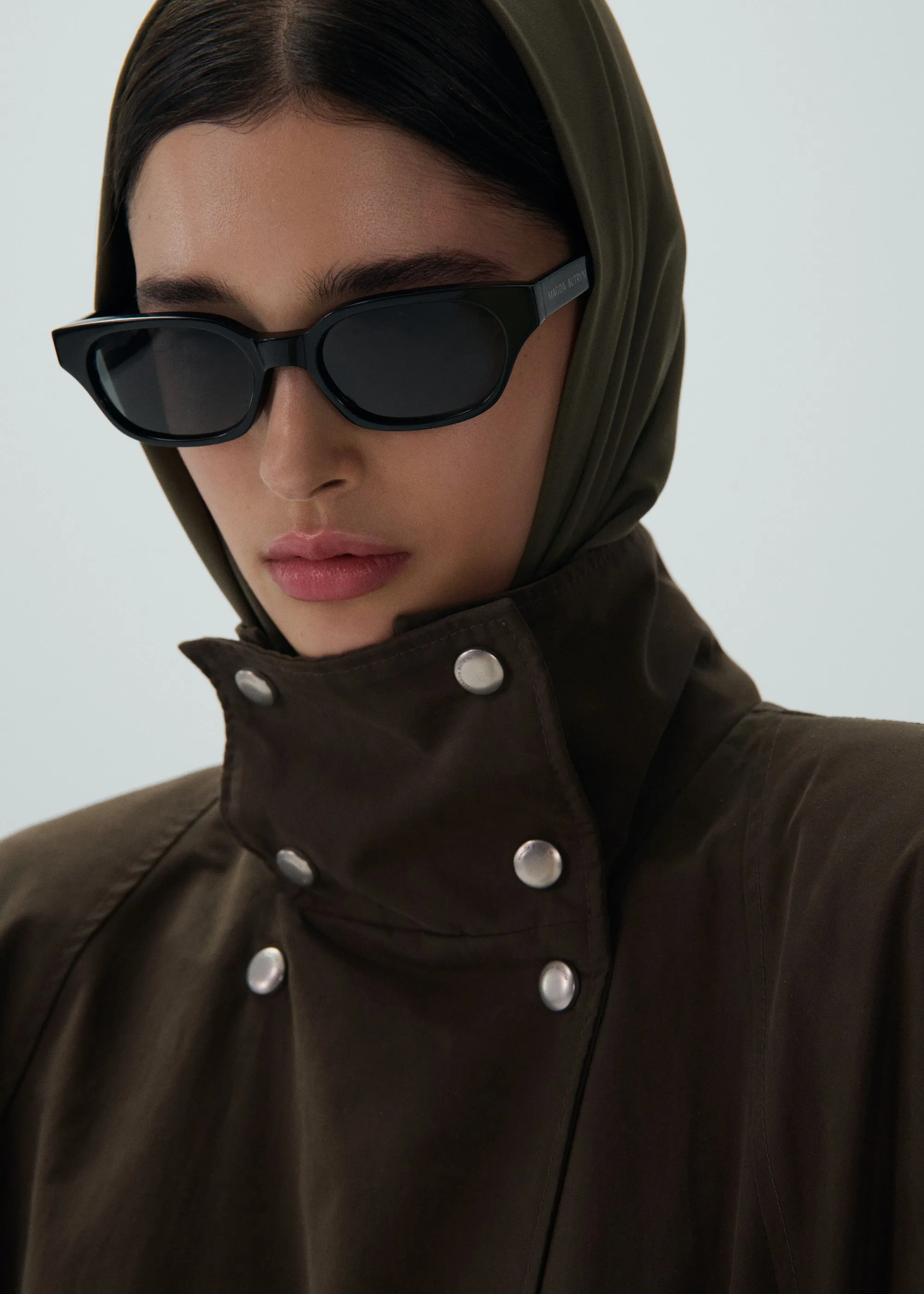 Cotton high collar trench coat in brown
