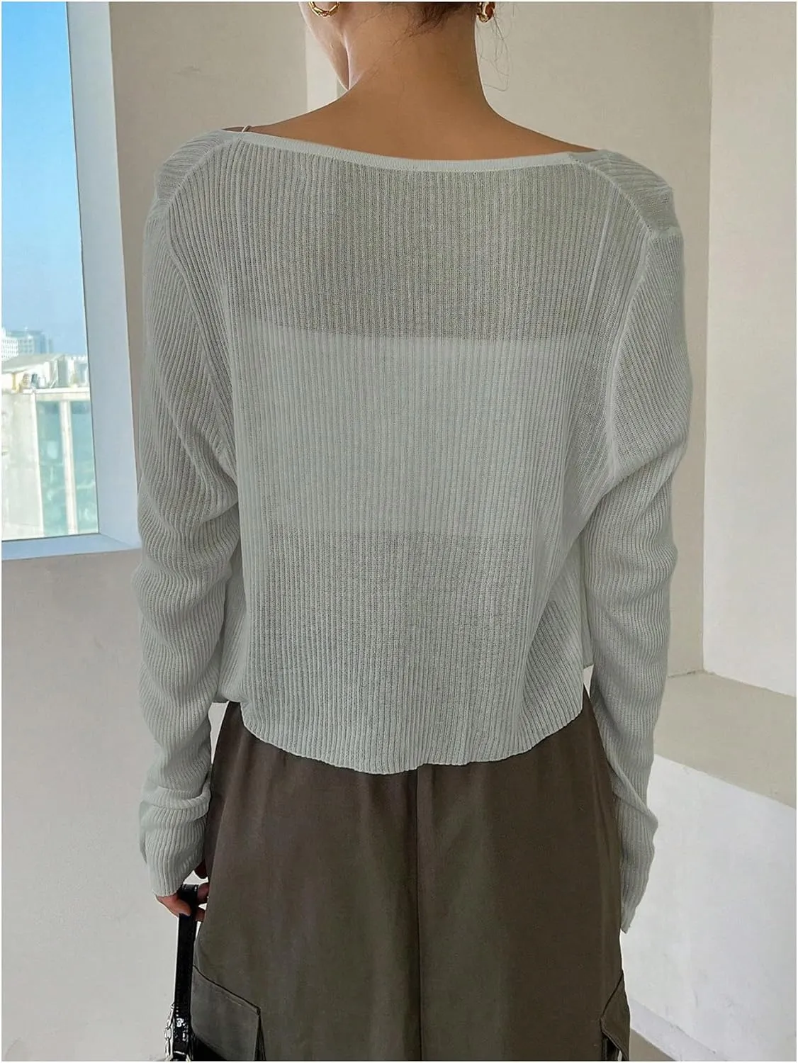 Floerns Women's Ribbed Knit Long Sleeve Button Front V Neck Cardigan Crop Top